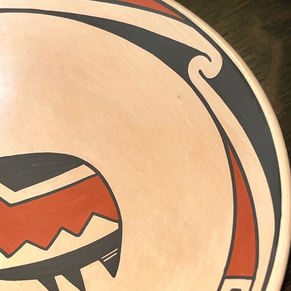 Mata Ortiz signed José Andres Villalba Mexico Southwestern Native Pottery Plate - Picture 5 of 12